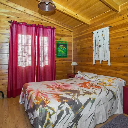 Alojamento de Turismo Selvagem De Campo